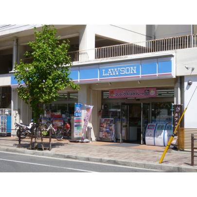 コンビニ　ローソン新三国（コンビニ）まで300m