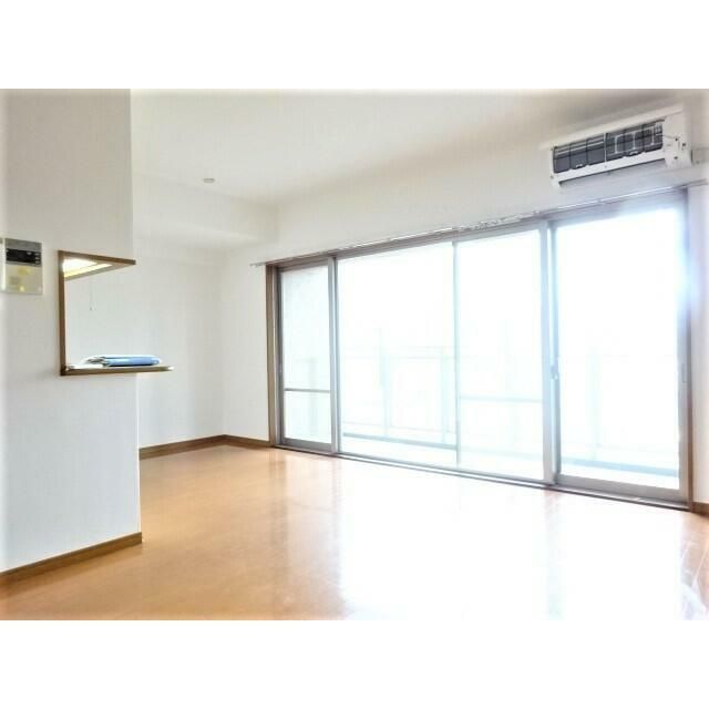 居室・リビング　パシフィーク品川 別号室参照