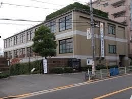 中学校　私立高輪中学校（中学校）まで2353m