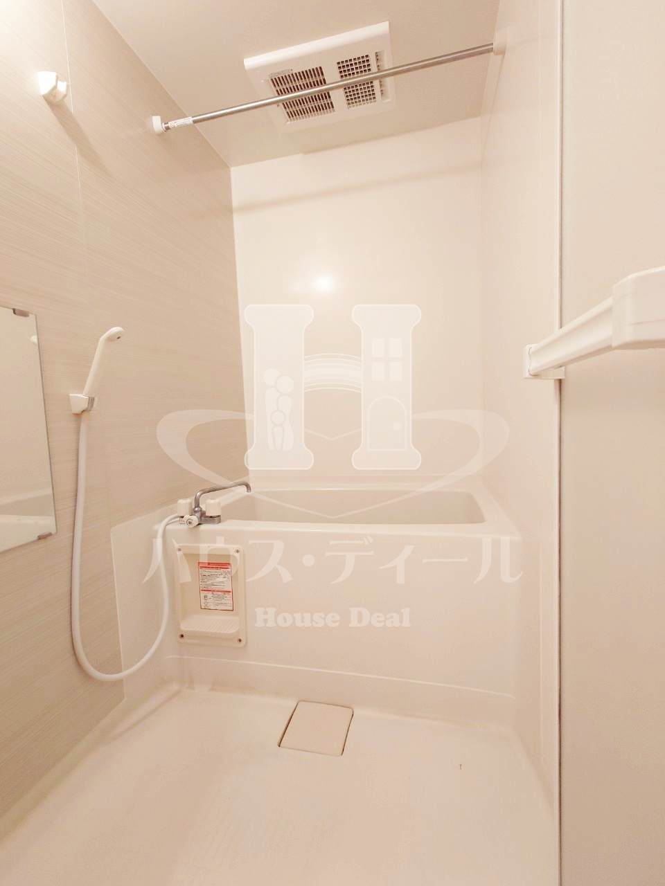 バス・シャワールーム　お風呂で日々の疲れを落としましょう