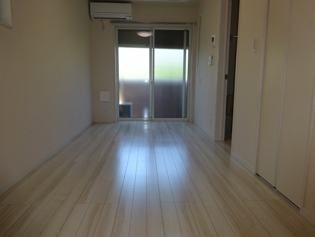 居室・リビング　同建物の類似タイプ