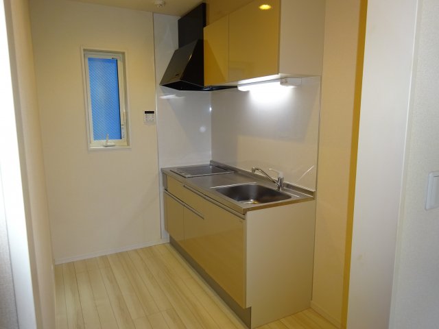 キッチン　同建物の類似タイプ
