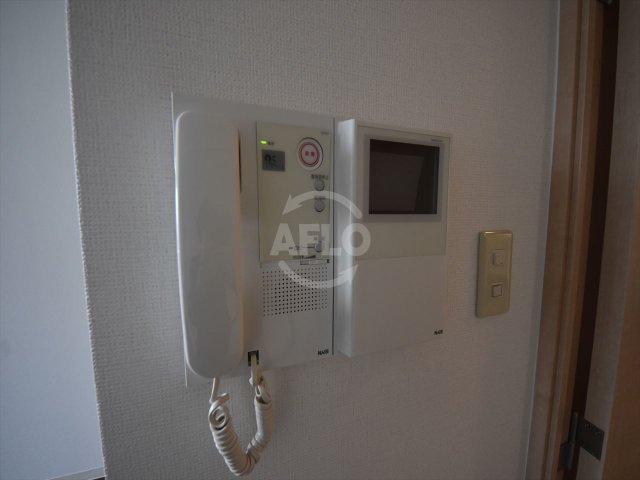 セキュリティ　アヴァンセクール京橋南　TVモニターホン