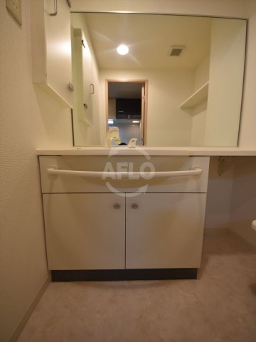 洗面設備　アヴァンセクール京橋南　独立洗面台