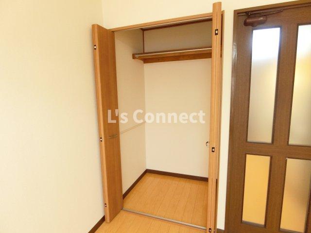 収納　奥行きのある収納付き。