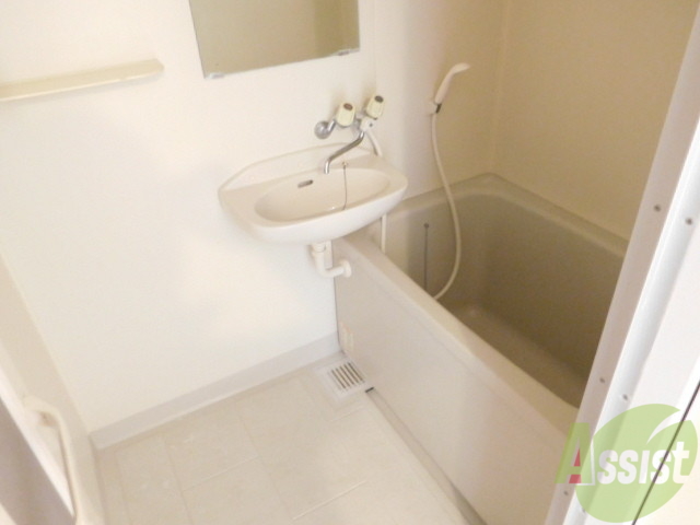 バス・シャワールーム　ゆったりお風呂でスよー