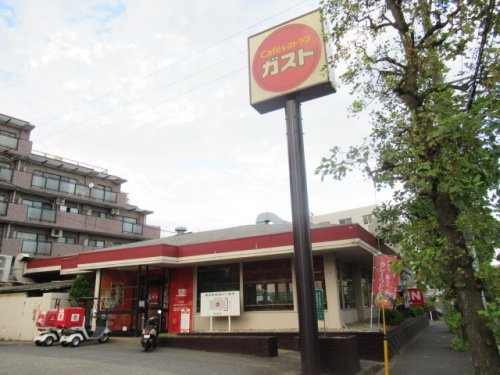 その他　ガスト師岡店（その他）まで665m