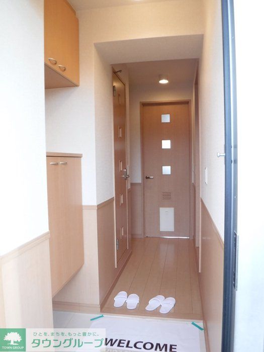 玄関　お問合せはタウンハウジングまで！※現地待合わせ相談可能