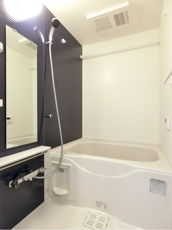 バス・シャワールーム　図面と現状に相違がある場合には現状を優先