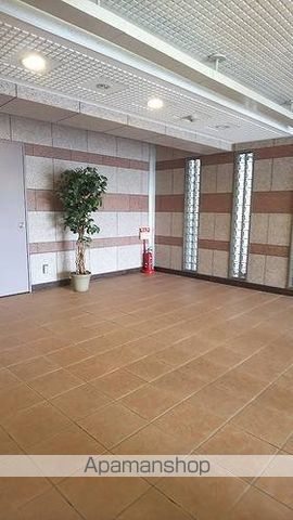 ロビー　ロビー