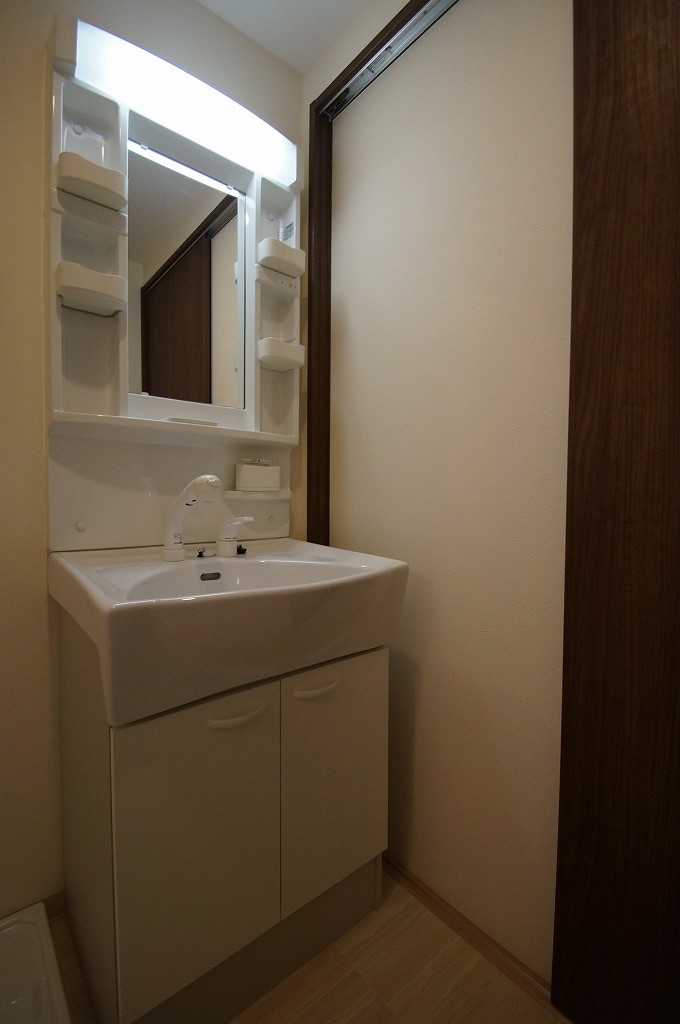 洗面設備　日々の生活に便利な「独立洗面台」