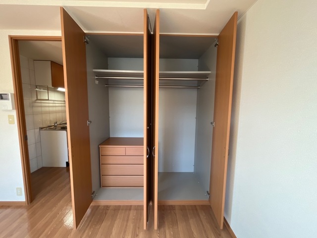 収納　クローゼット