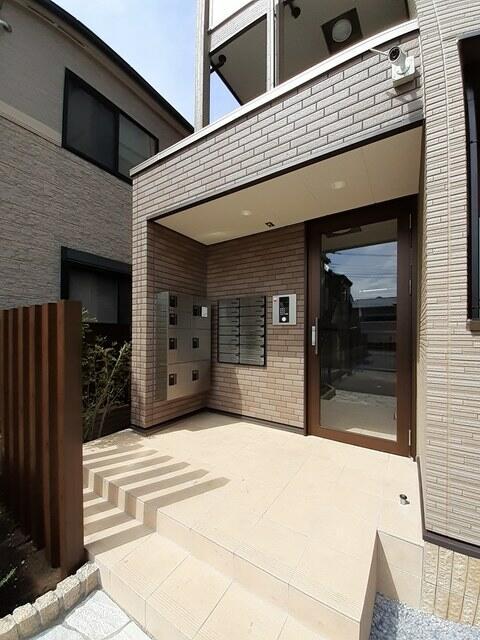 エントランス　?