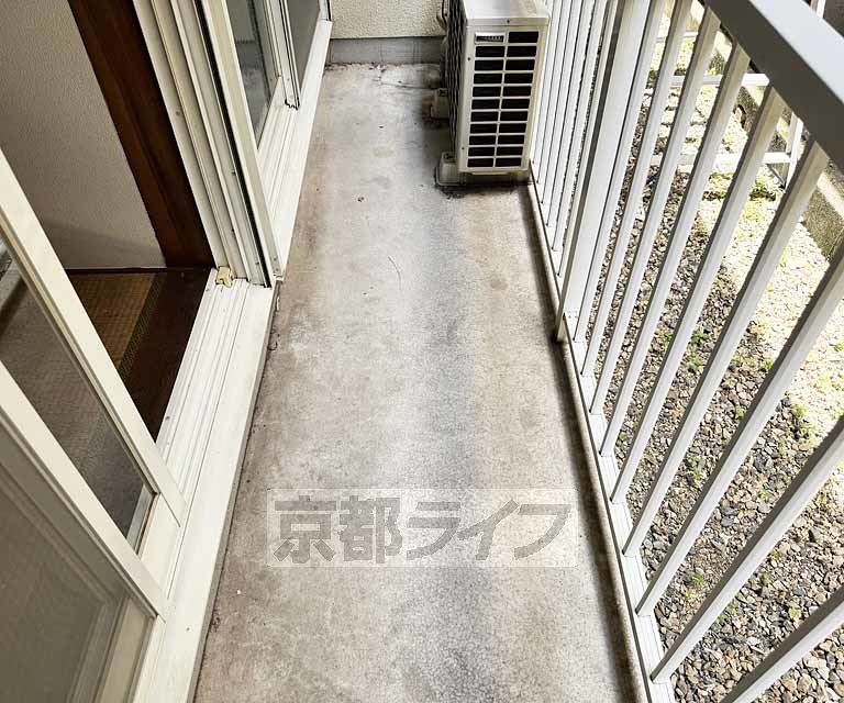 バルコニー　１０３