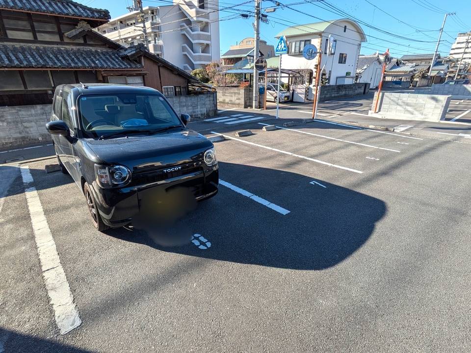 駐車場　駐車場