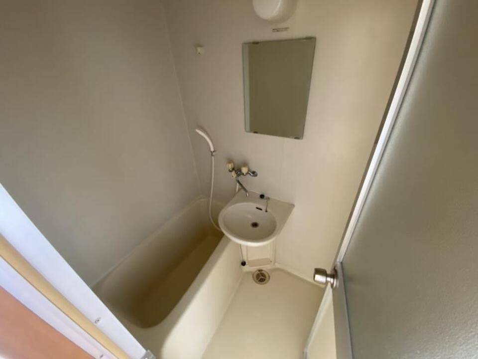 バス・シャワールーム　浴室