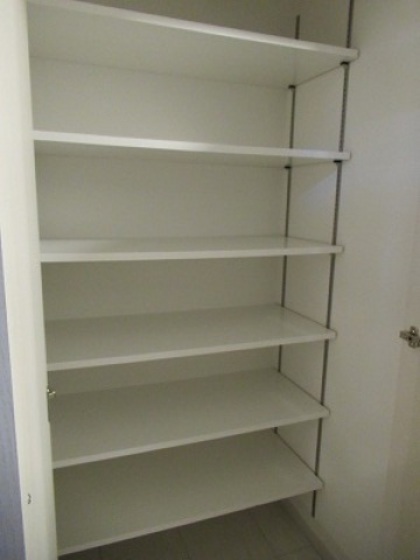 玄関　※別部屋の写真です