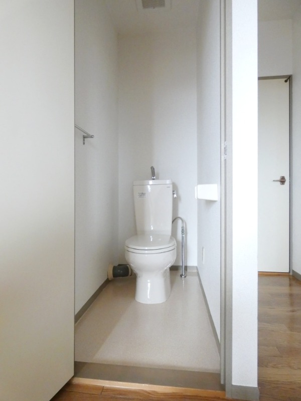 トイレ　図面と現状に相違がある場合には現状を優先