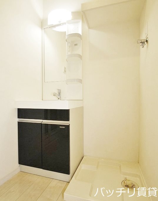 洗面設備　画像は同シリーズタイプの為、現状優先になります。