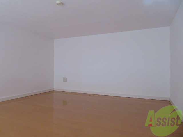 その他部屋・スペース　ロフトがあるのでこちらを寝室にもできますね。