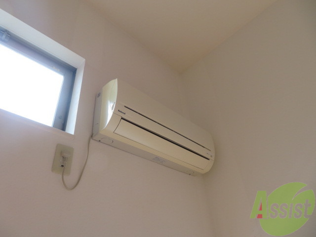 その他設備　エアコンが設置されているので、入居日から利用できます。