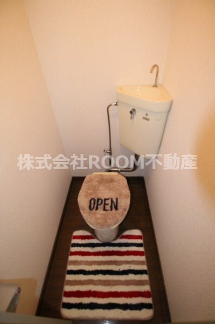 トイレ　清潔感のあるトイレです