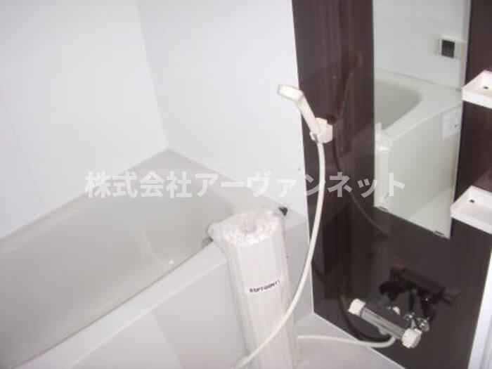 バス・シャワールーム　日々の疲れを癒すお風呂付です