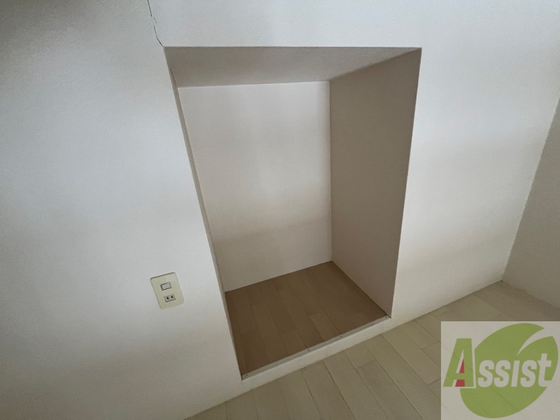 収納　こちらはロフトの収納です。物をしまう事ができますね！