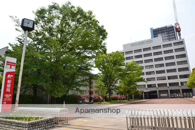 郵便局　広島白島郵便局（郵便局）まで841m