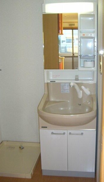 洗面設備　※他部屋参照