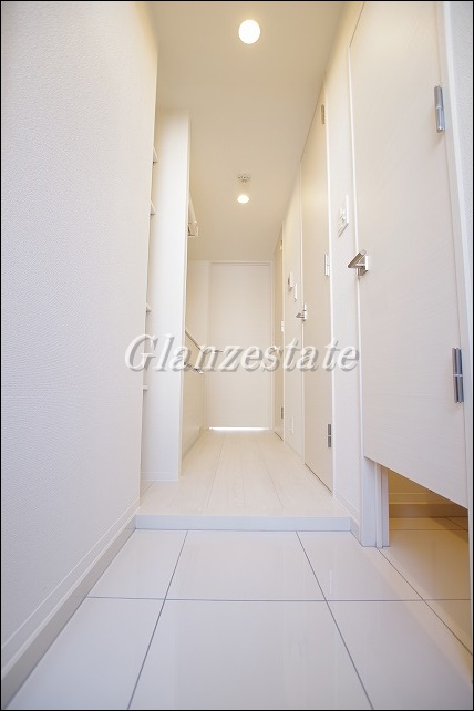 玄関　きれいな玄関です