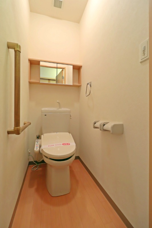 トイレ　図面と現状に相違がある場合には現状を優先