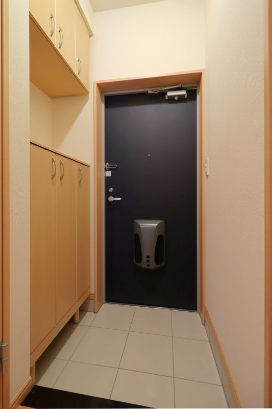 玄関　図面と現状に相違がある場合には現状を優先