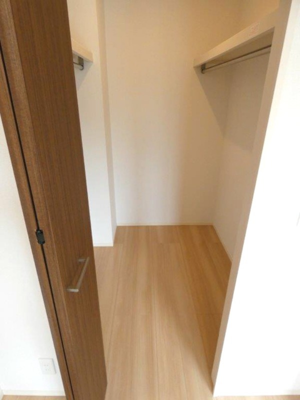 収納　図面と現状に相違がある場合には現状を優先