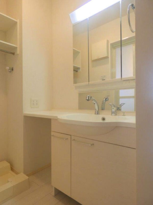 洗面設備　図面と現状に相違がある場合には現状を優先