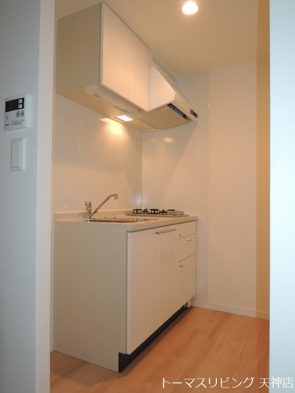 キッチン　※同物件別部屋参考画像