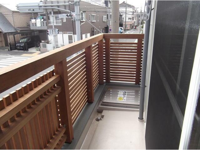 バルコニー　便利で嬉しいバルコニー付きです♪