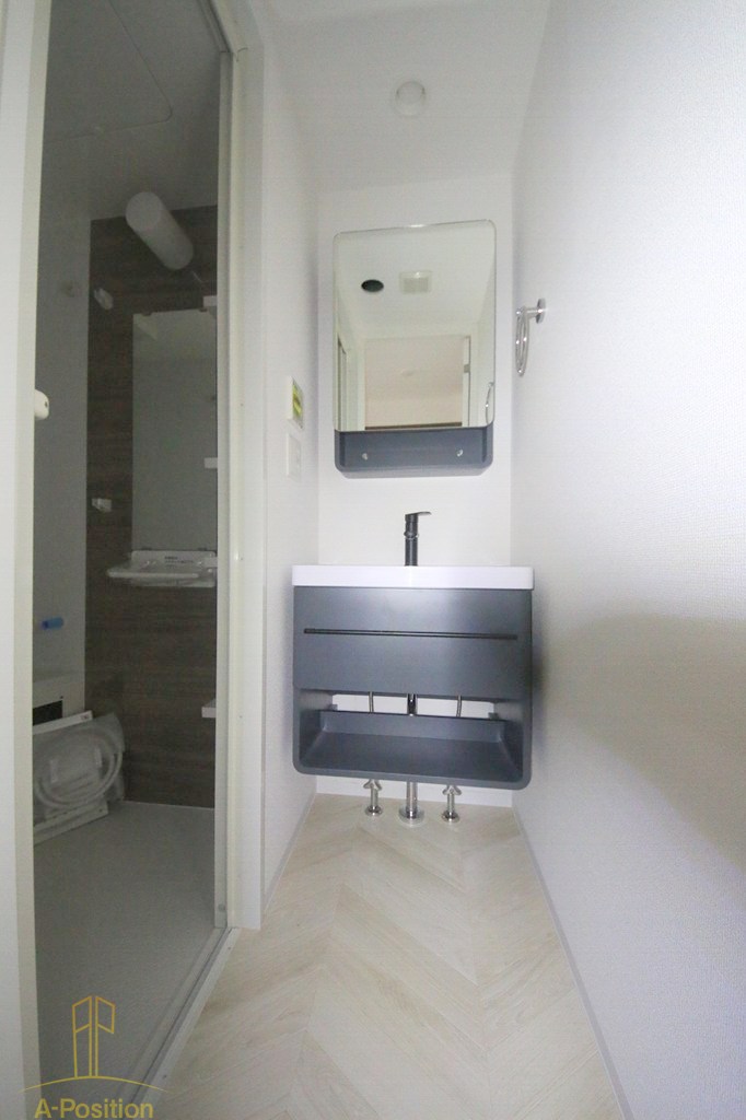 洗面設備　セレニテ梅田北アリエ壱番館