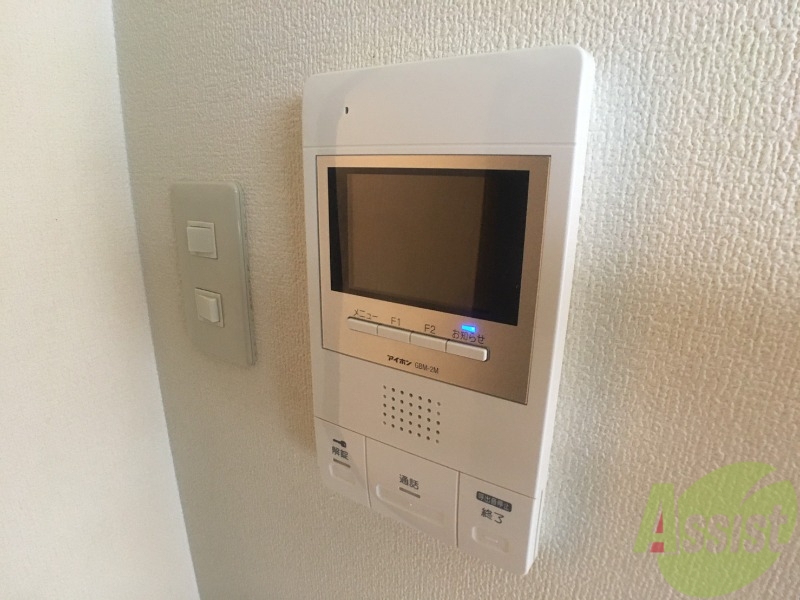 セキュリティ　インターホンで来客確認ができます。安心ですね。