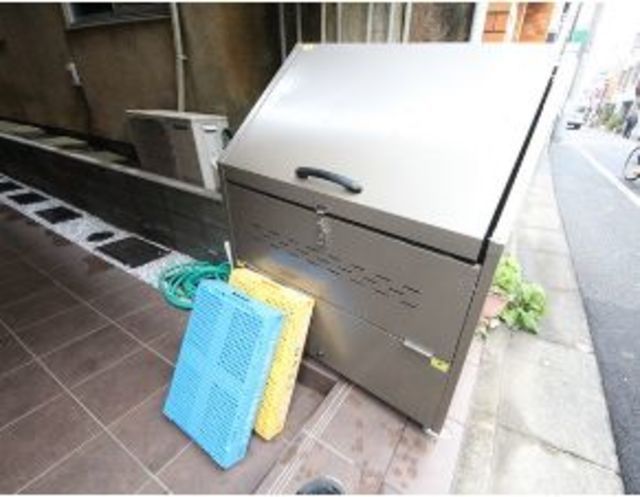 エントランス　☆お問い合わせはお早めに☆