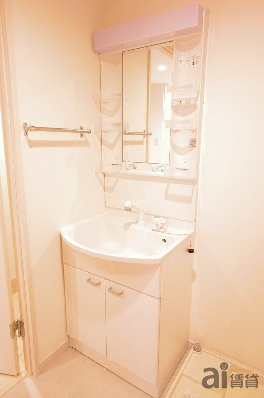 洗面設備　※同仕様写真