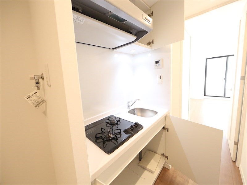 キッチン　システムキッチン（ガス2口コンロ付）