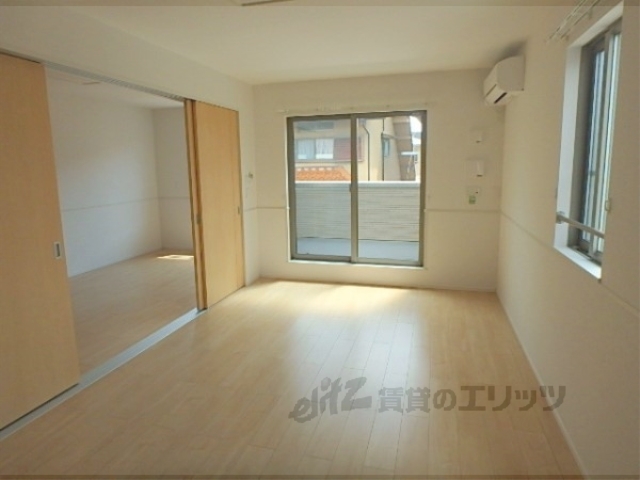 居室・リビング　リビング