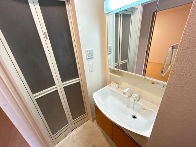 洗面設備　洗面