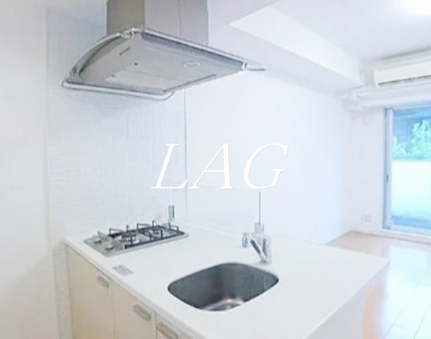 キッチン　キッチンです。