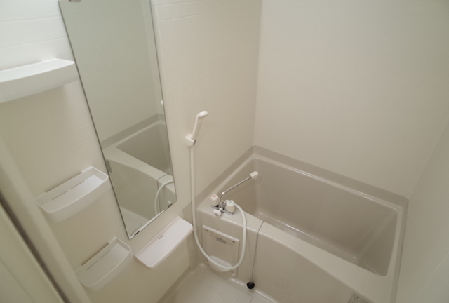 バス・シャワールーム　浴室暖房乾燥機