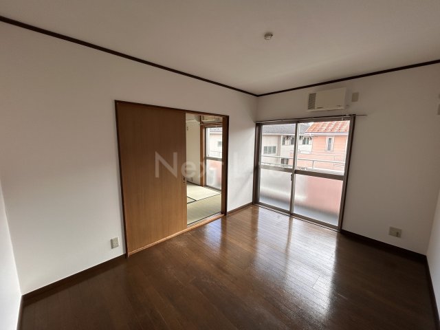 居室・リビング　グリーンフィールド石阪A棟