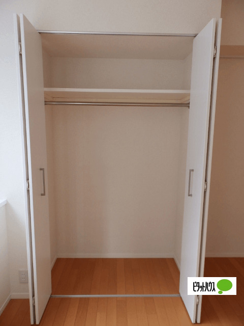 収納　クローゼット