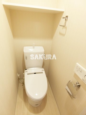 トイレ　嬉しい温水洗浄便座付き♪