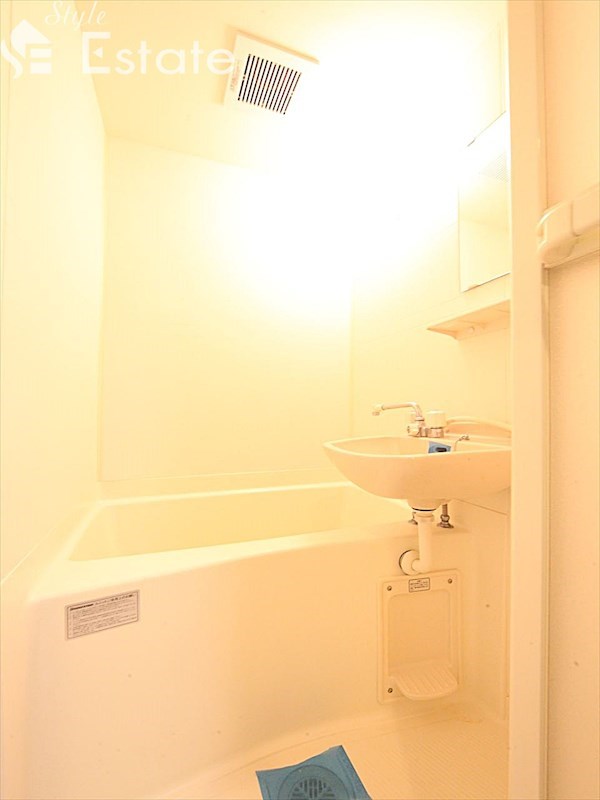 バス・シャワールーム　バスルーム